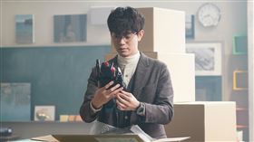 《MIU404》《Fake News假新聞風暴》《3年Ａ班–從此刻起，大家都是我的人質》、《dele刪除人生》KKTV提供