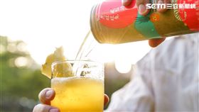 臺虎精釀攜手微熱山丘，推出2020年秋季特別聯名酒款-熱虎旺旺來鳳梨酒