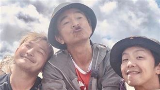 憲哥含淚望天　Kid偷拍洩真實心情