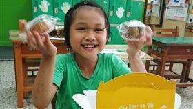 「送愛到部落！」喜憨兒一份餐盒串聯社會兩份需要（圖／翻攝自喜憨兒基金會粉專）