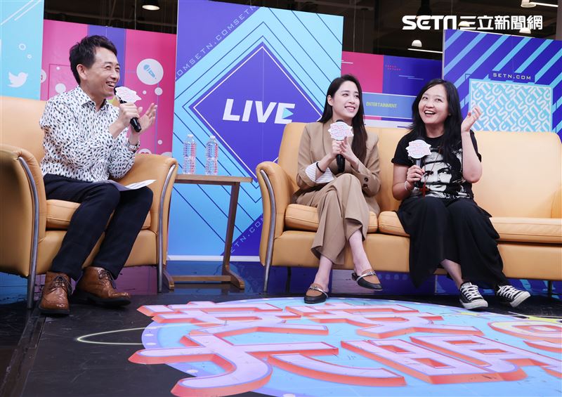 歐陽妮妮、導演謝禮如安安大明星(戲劇宣傳) 。（記者邱榮吉/攝影）