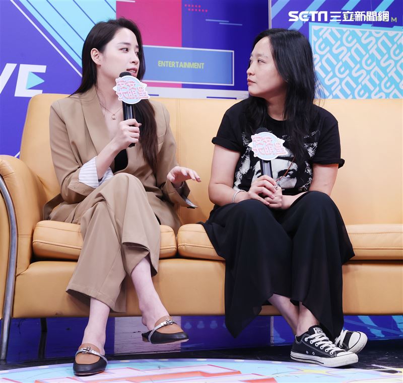 歐陽妮妮、導演謝禮如安安大明星(戲劇宣傳) 。（記者邱榮吉/攝影）