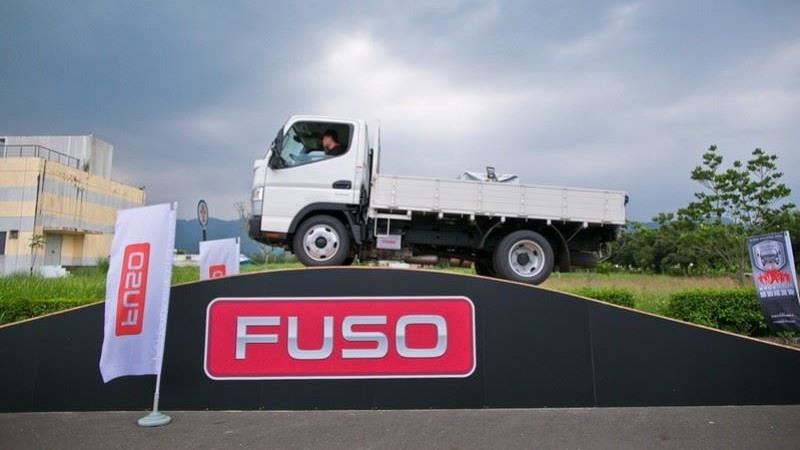 FUSO商用車安駕訓練營開放報名
