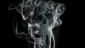 煙（示意圖／翻攝自Pixabay）