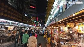 基隆廟口夜市（記者陳弋攝影）