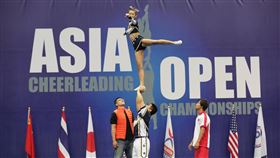 三一而已／竹科工程師是啦啦隊選手　狂練13年奪全球第二