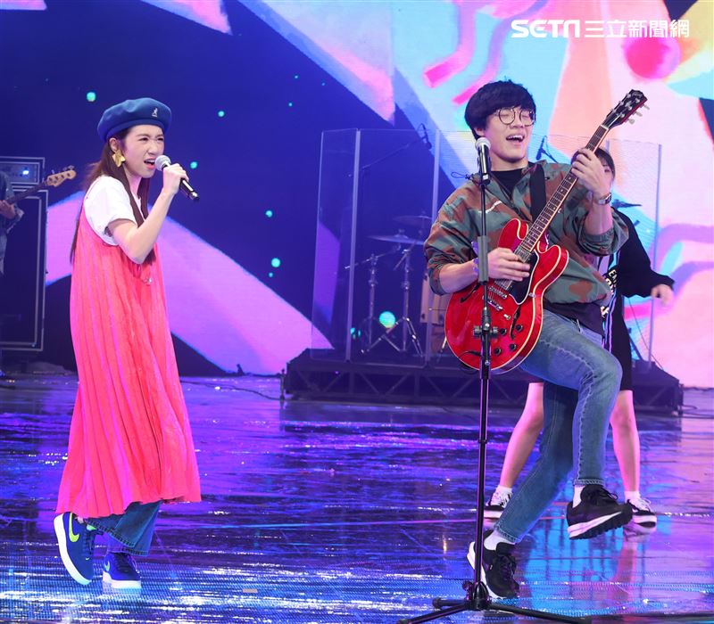 「第55屆電視金鐘獎」主持人盧廣仲、Lulu彩排。（記者邱榮吉/攝影）