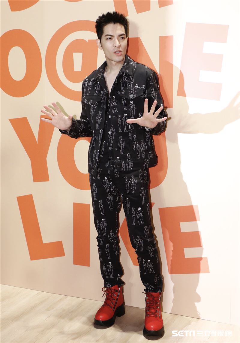 蕭敬騰飲料店開幕記者會。（圖／記者林聖凱攝影）