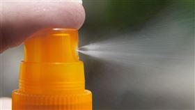 防曬乳,曬黑,中暑,防曬,防曬係數（圖／pixabay）