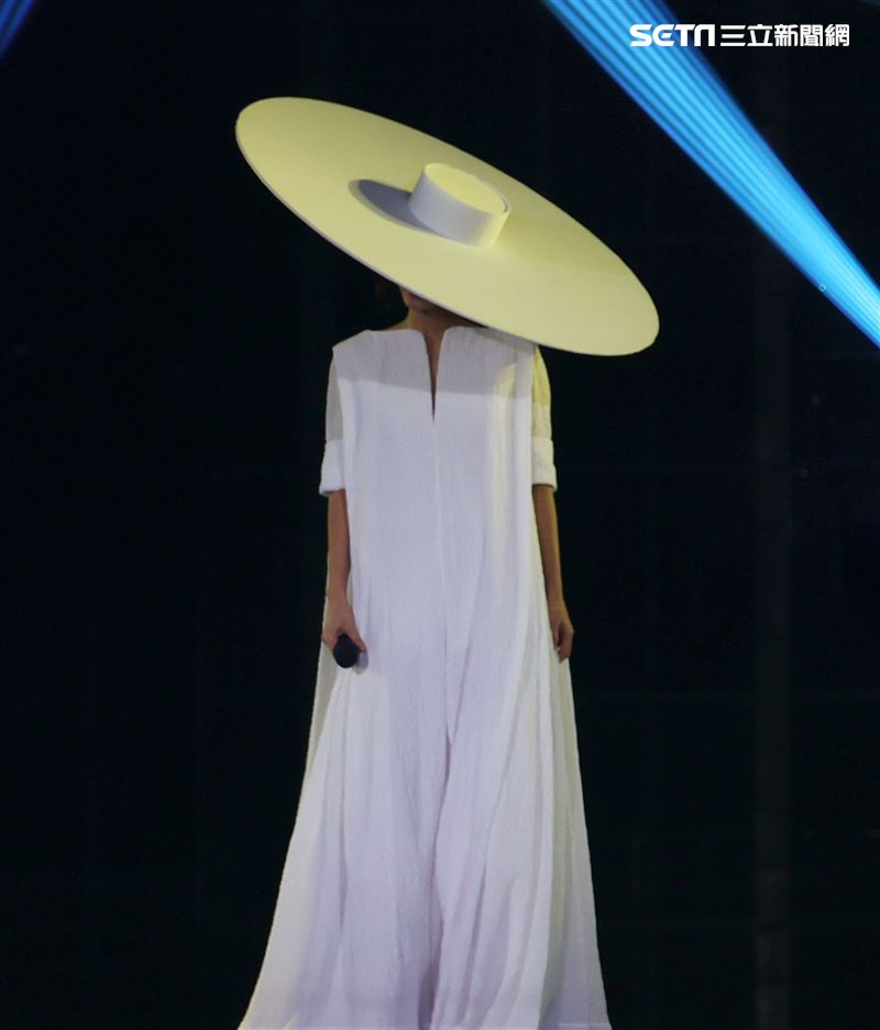 田馥甄Hebe巡迴演唱會台北小巨蛋開唱。（記者邱榮吉/攝影）