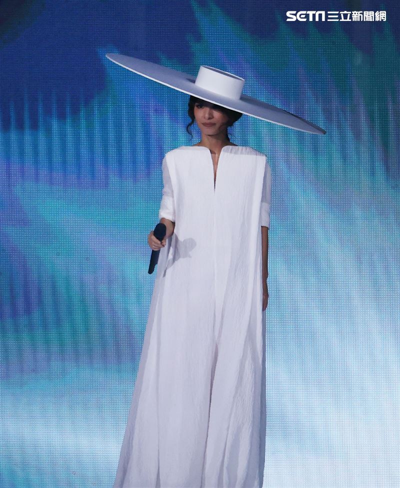 田馥甄Hebe巡迴演唱會台北小巨蛋開唱。（記者邱榮吉/攝影）