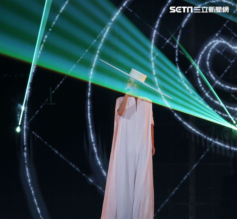 田馥甄Hebe巡迴演唱會台北小巨蛋開唱。（記者邱榮吉/攝影）