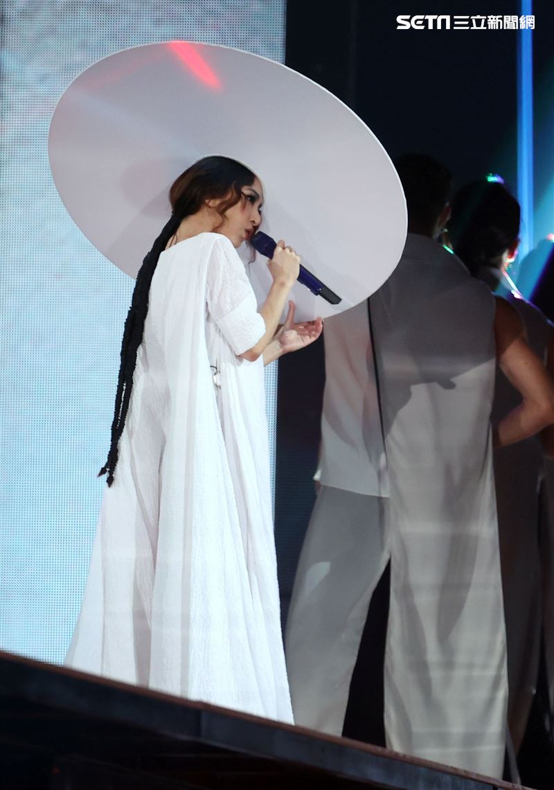 田馥甄Hebe巡迴演唱會台北小巨蛋開唱。（記者邱榮吉/攝影）