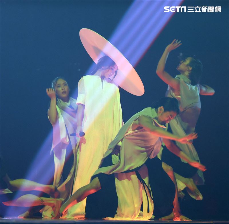 田馥甄Hebe巡迴演唱會台北小巨蛋開唱。（記者邱榮吉/攝影）