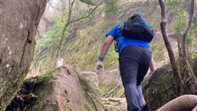 和男友約爬山累壞！「要人背」遭拒她怒分　網嗆：缺轎子嗎
圖／翻攝自狄卡