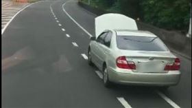 新竹縣,竹北交流道,引擎蓋,轎車,違規