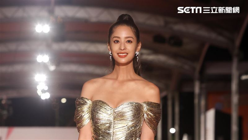 莫允雯上下全空　「限制級」茉莉公主