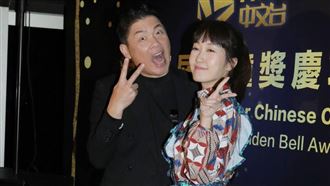 網友罵不會控時　曾國城典禮直接自宮