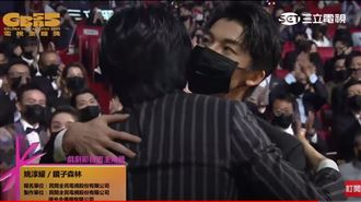 許光漢落馬1動作　柯佳嬿驚：會重播