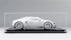 ▲Bugatti Veyron Grand Sport Vitesse White Edition 1：8模型車。（圖／翻攝網站）