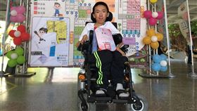 新北市丹鳳高中,黃宥嘉,肌肉萎縮症
圖/新北市教育局提供