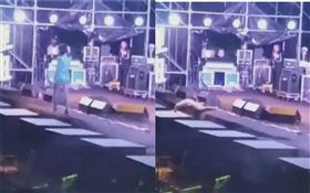 大陸女歌手黃齡摔下舞台。（圖／翻攝自微博）