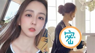 只穿內衣褲彈琴　周曉涵解放絕美雪乳