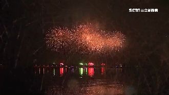 國慶焰火試放　散場機車「逆向衝」