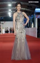 第55屆金鐘獎星光大道明星爭豔林玟誼。（記者邱榮吉、林聖凱/攝影）