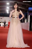 第55屆金鐘獎星光大道明星爭豔蔡尚樺。（記者邱榮吉、林聖凱/攝影）