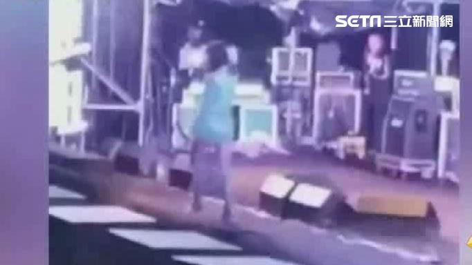 2歌手唱一半摔下台　主辦方理由超瞎