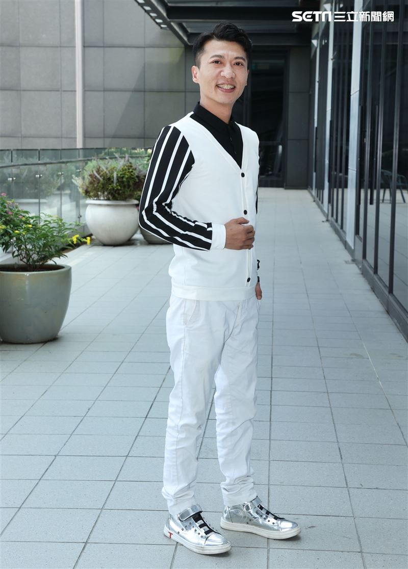 方順吉三立新聞網專訪專訪。（記者邱榮吉/攝影）