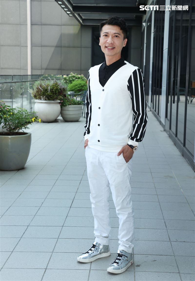 方順吉三立新聞網專訪專訪。（記者邱榮吉/攝影）