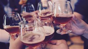 大家會討厭很愛喝酒的人嗎？（圖／翻攝自pixabay）