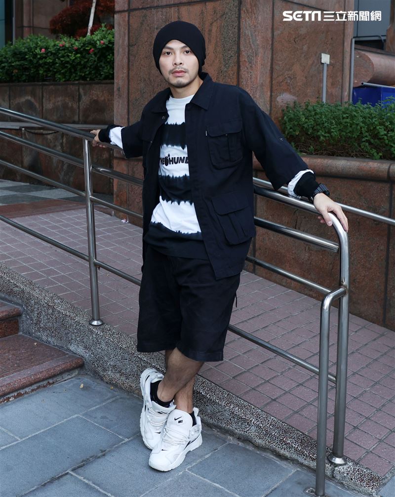 黃明志三立新聞網專訪。（記者邱榮吉/攝影）