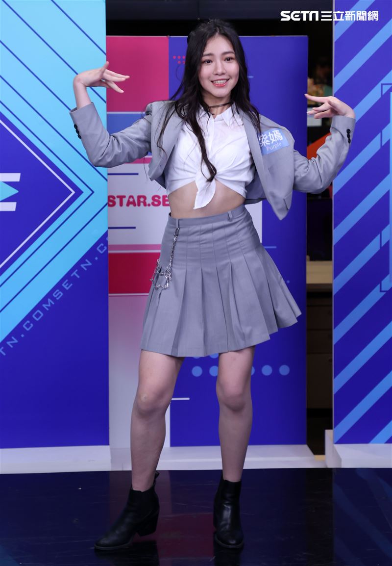 per6ix安安大明星(唱片宣傳)。（記者邱榮吉/攝影）