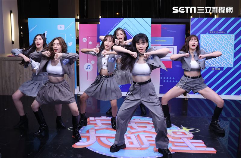 per6ix安安大明星(唱片宣傳)。（記者邱榮吉/攝影）