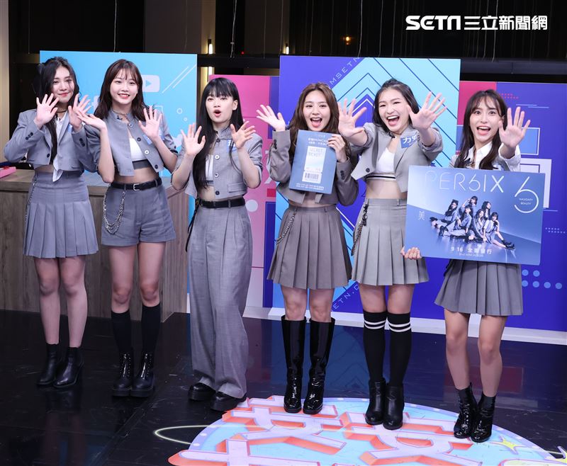 per6ix安安大明星(唱片宣傳)。（記者邱榮吉/攝影）