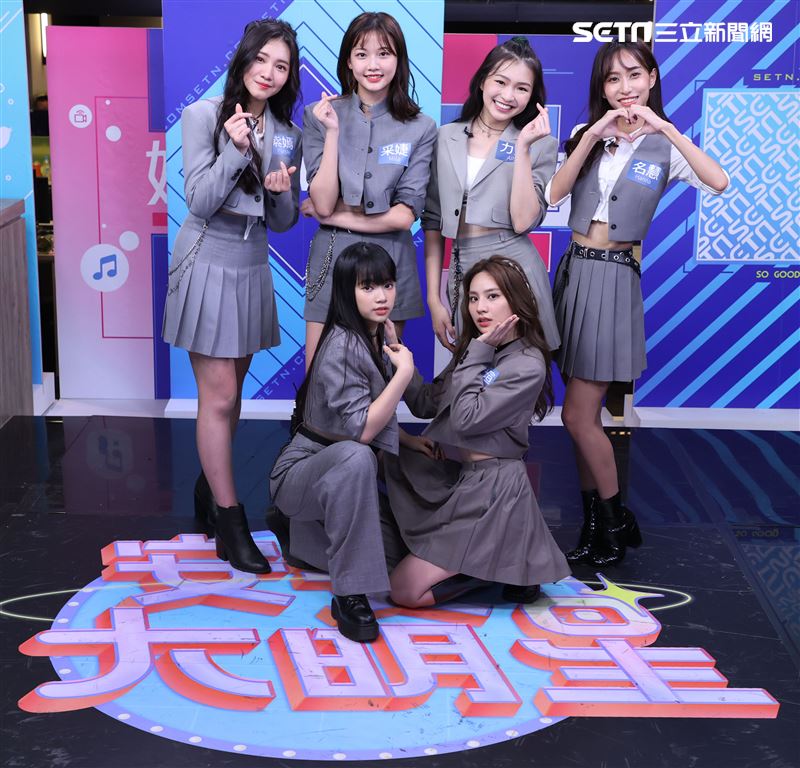 per6ix安安大明星(唱片宣傳)。（記者邱榮吉/攝影）