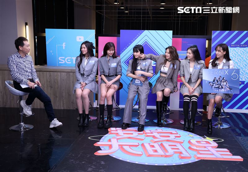 per6ix安安大明星(唱片宣傳)。（記者邱榮吉/攝影）