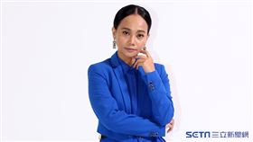 ABAO阿爆(阿仍仍) 金曲試裝。（記者邱榮吉/攝影）