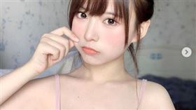 COSER肅雨（圖／翻攝自suyvvv_ IG）