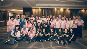 犯保助馨生人舞動生命　迎向新旅程犯罪被害人保護協會新竹分會助馨生人學習舞蹈，過程中也藉由舞蹈療癒心靈，並提供展演舞台，讓馨生人展現自己，找回生命旅程中的新方向。（犯罪被害人保護協會新竹分會提供）中央社記者郭宣(文三)傳真　109年9月28日