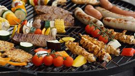 烤肉 焦黑(圖/翻攝自Pixabay)