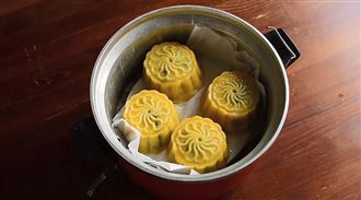 快跟嫦娥說　臺灣首見「豆腐月餅」