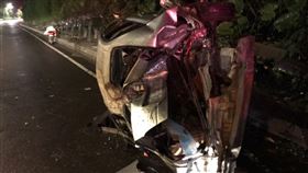 桃園,大溪,轎車,打滑,武嶺橋,翻覆
