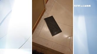 港生住防疫旅館　突「天降鐵網」遭砸