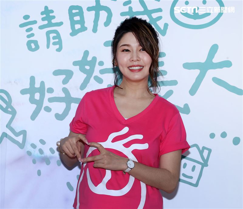 白家綺出席公益記者會。（記者邱榮吉/攝影）