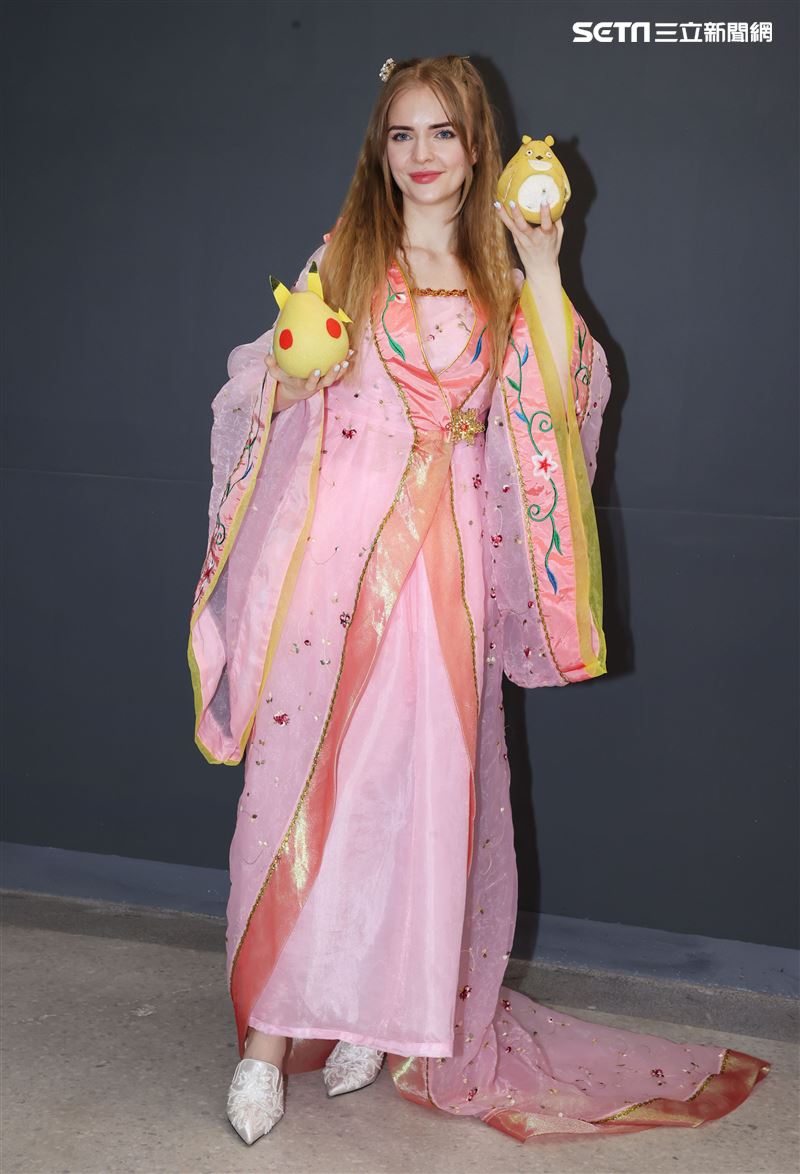 歌壇新人「宋蕊安」出席公益活動。（記者邱榮吉/攝影）