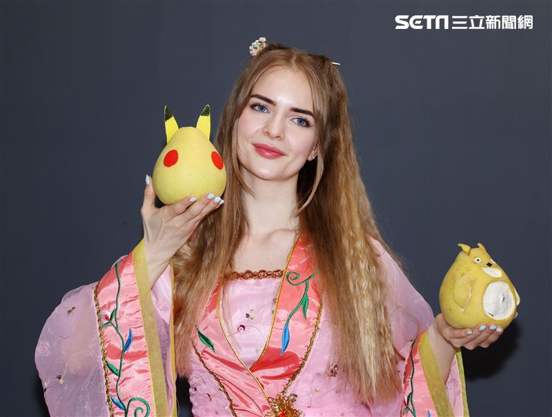 歌壇新人「宋蕊安」出席公益活動。（記者邱榮吉/攝影）